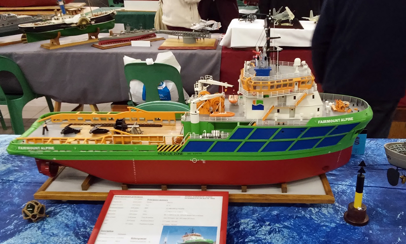 salon du modelisme de Saint Renan (Finistère). Sr010